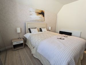 Photo 17- click for photo gallery